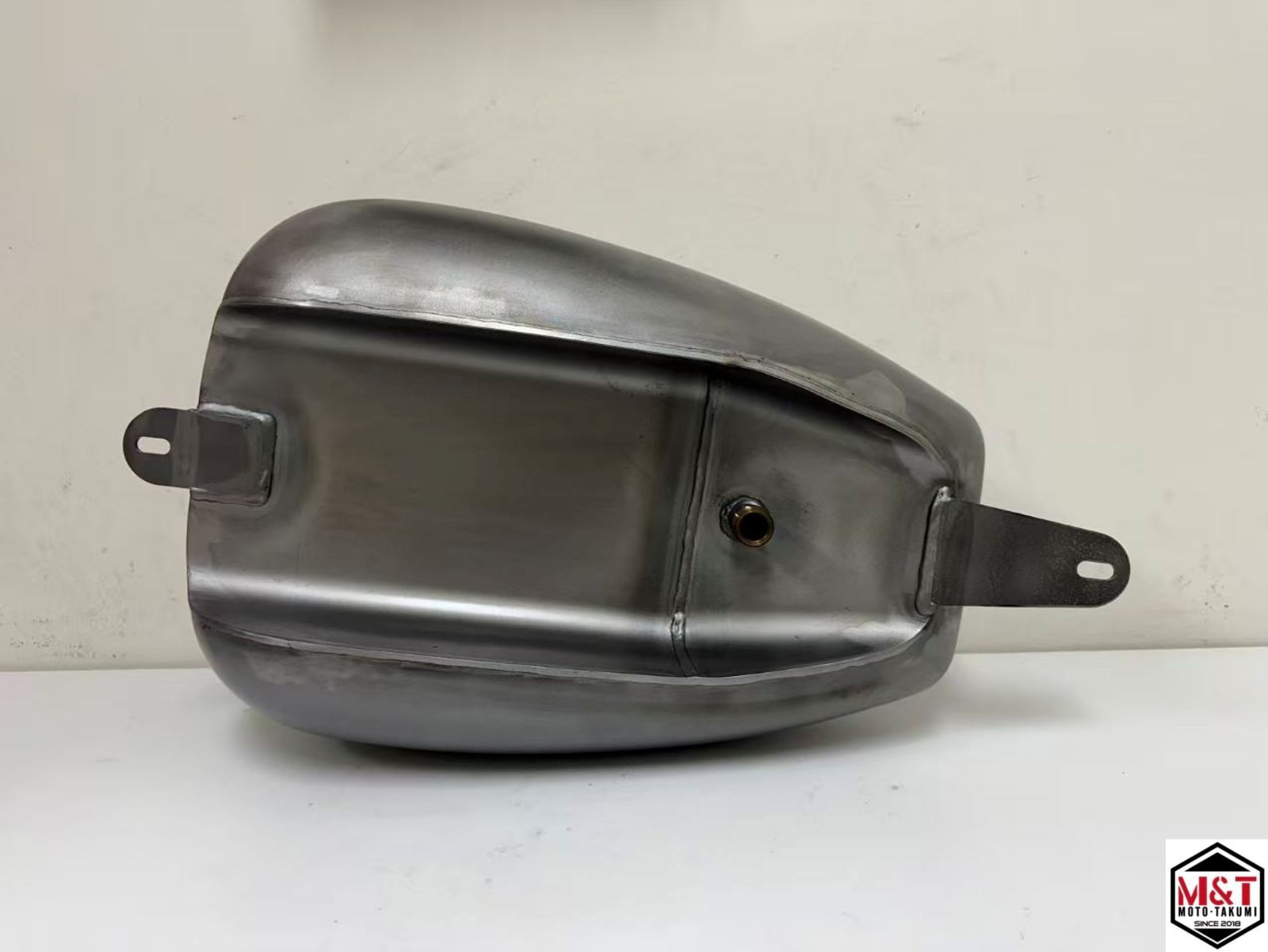 スティード400タンク T-61 16L ホンダ スティード HONDA STEED 400 VLX VLS VLC エッグ