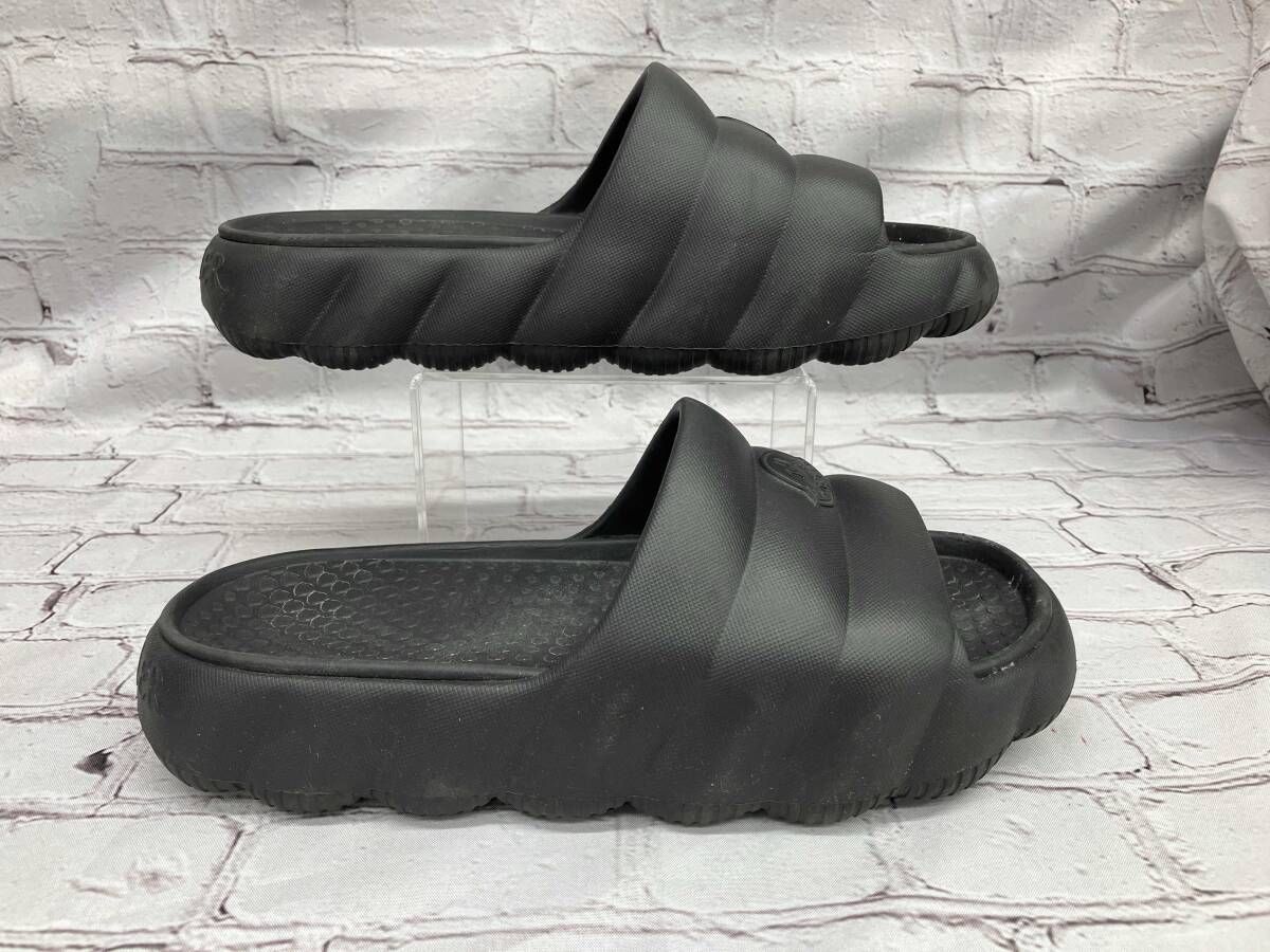 MONCLER ﾓﾝｸﾚｰﾙ ｻﾝﾀﾞﾙ LILO TG37 ﾌﾞﾗｯｸ - メルカリ