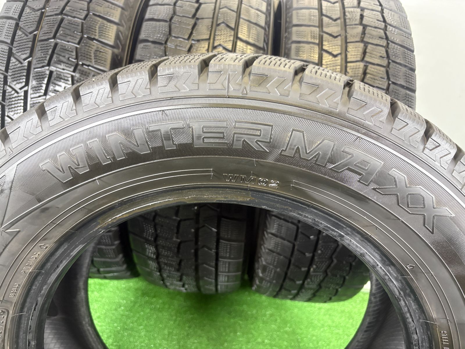 送料無料☆195/65R15 ダンロップ WM02 2022年製 4本 冬 タイヤ