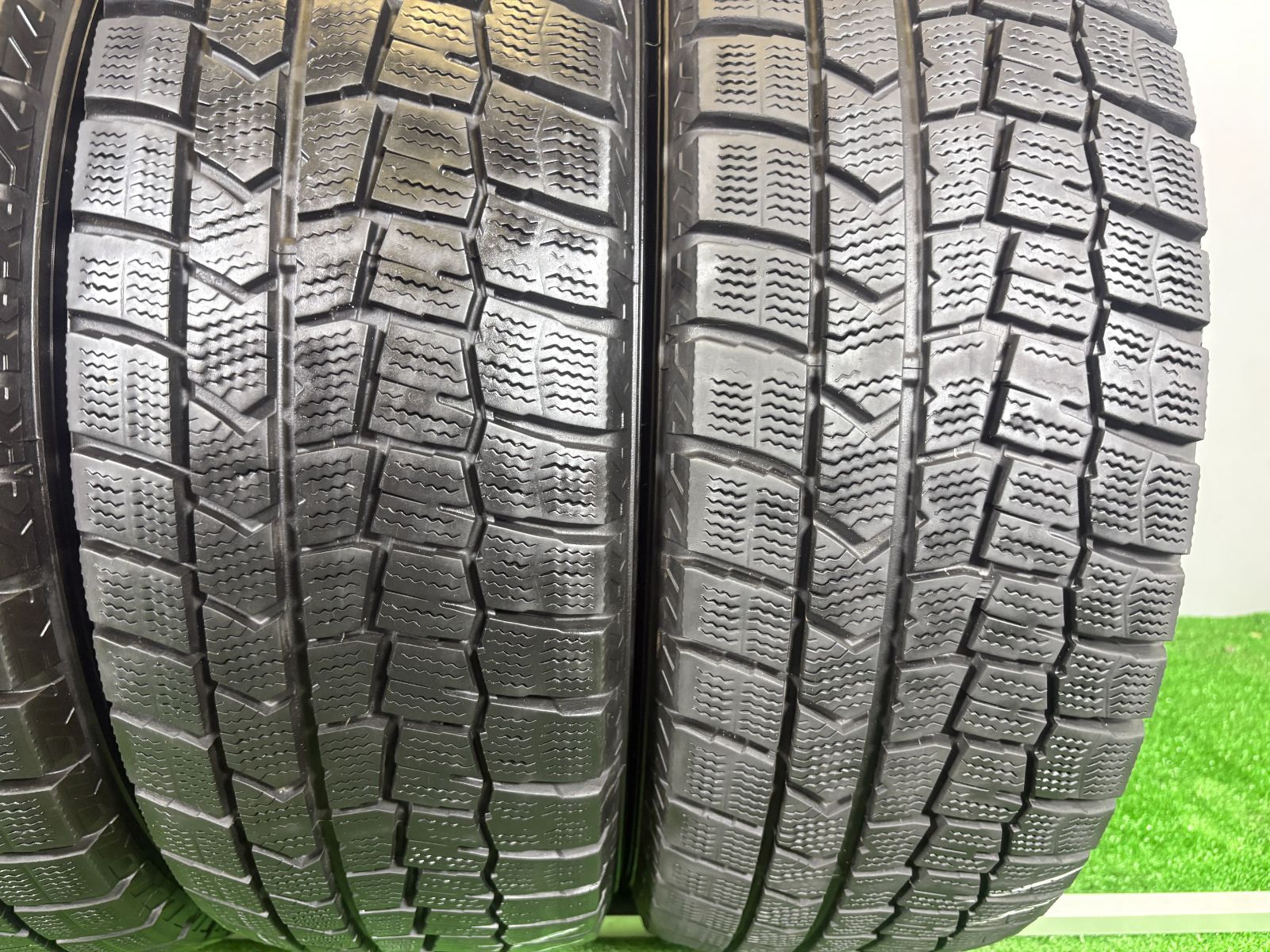 送料無料☆195/65R15 ダンロップ WM02 2022年製 4本 冬 タイヤ