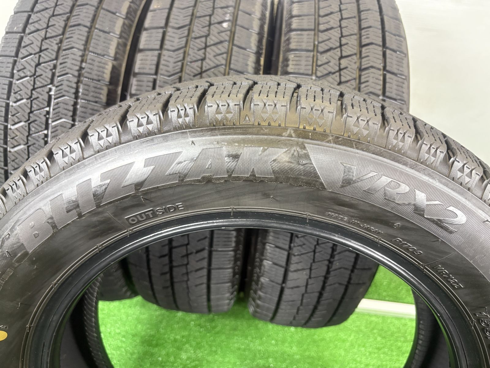 送料無料☆155/65R14 ブリヂストン VRX2 2023年製 4本 冬 タイヤ