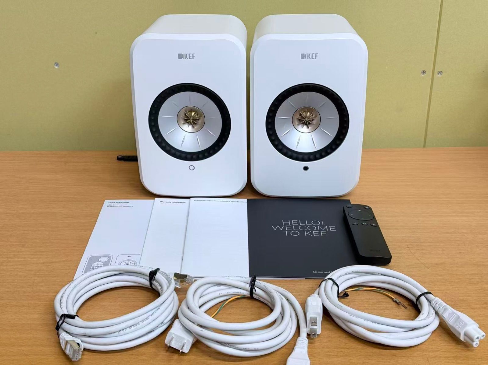 未使用 定価：19.8万 KEF LSX II [コットンホワイト] ワイヤレスHi-Fi