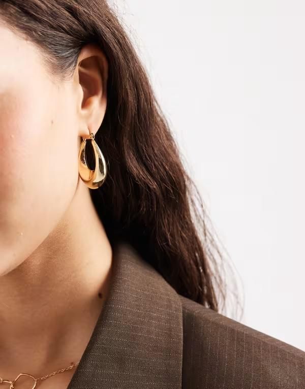 ピーシーズ レディース アクセサリー ピアス・イヤリング Pieces chunky hoop earrings tone Gold color st2 ゴールド