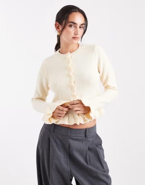 ブレーブソウル レディース アウター カーディガン クルーネック フリル ニット Brave Soul crew necknit cardigan with ruffle cuffs and hem