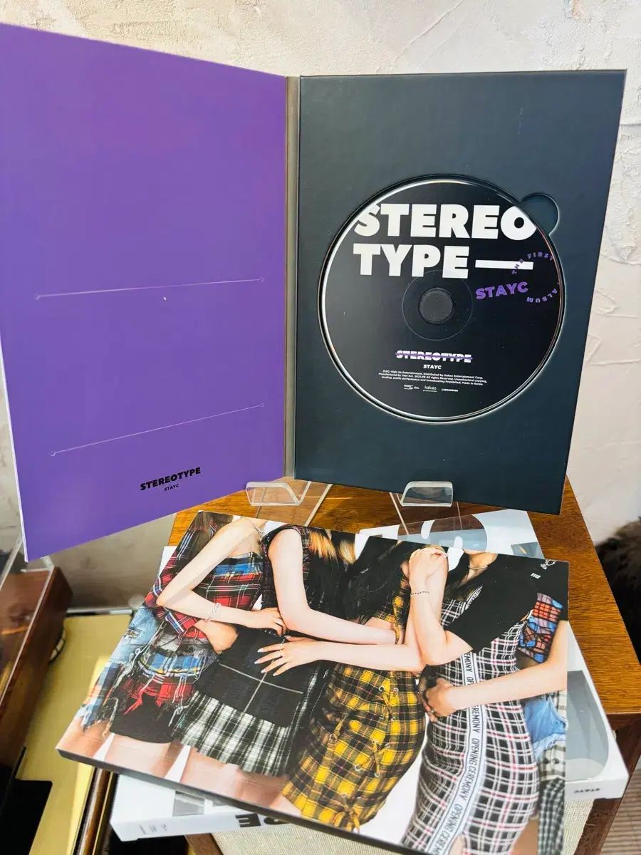 IZ*ONE(アイズワン) STAYC(ステイシー) ティオネ CD アルバム まとめ