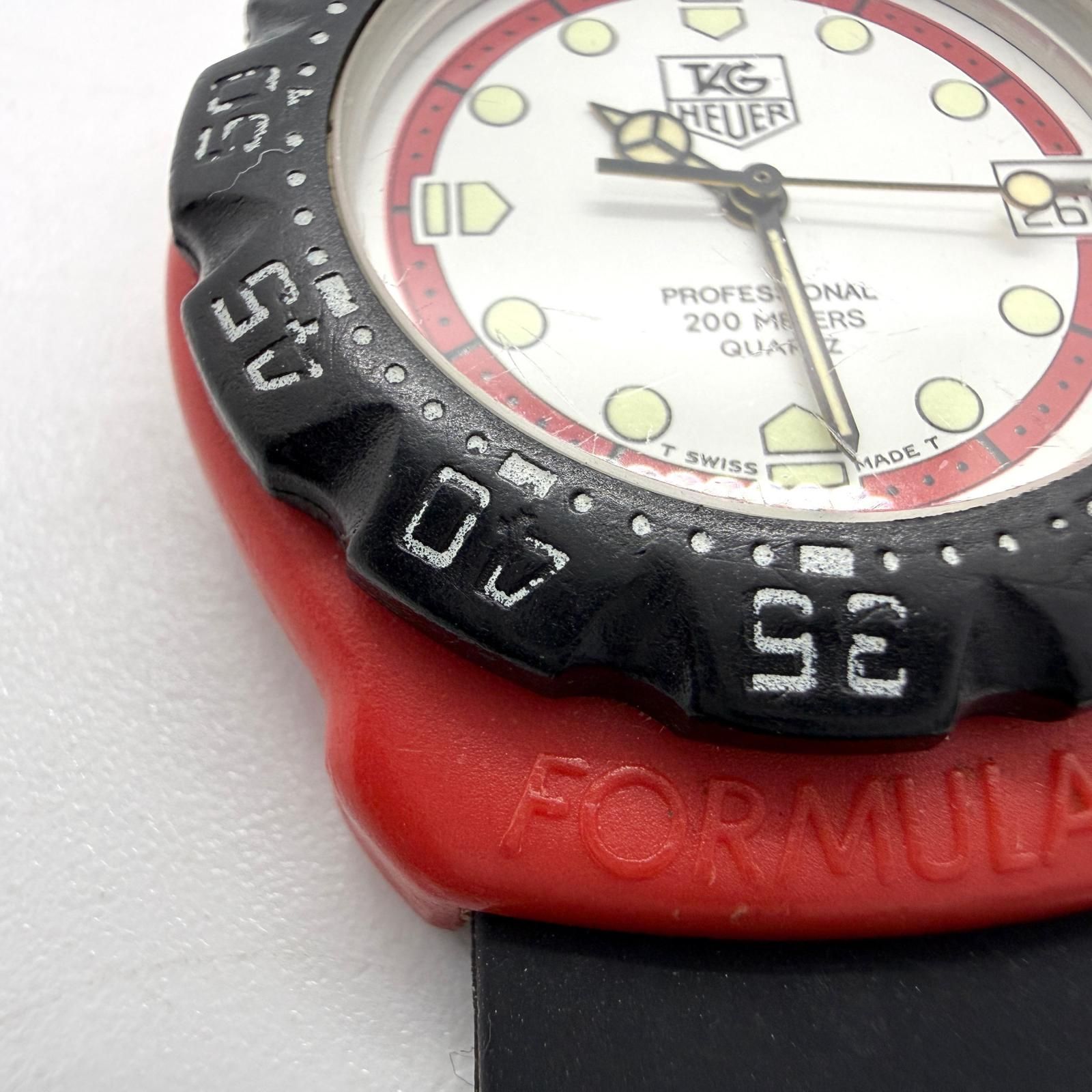 TAG HEUER タグホイヤー フォーミュラ1 ラバー/SS 385.513 ホワイト QZ