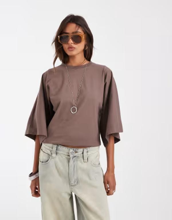 エイソス レディース トップス Tシャツ ASOS DESIGN batwing sleeves fitted tee in chocolate Choc チョコレート