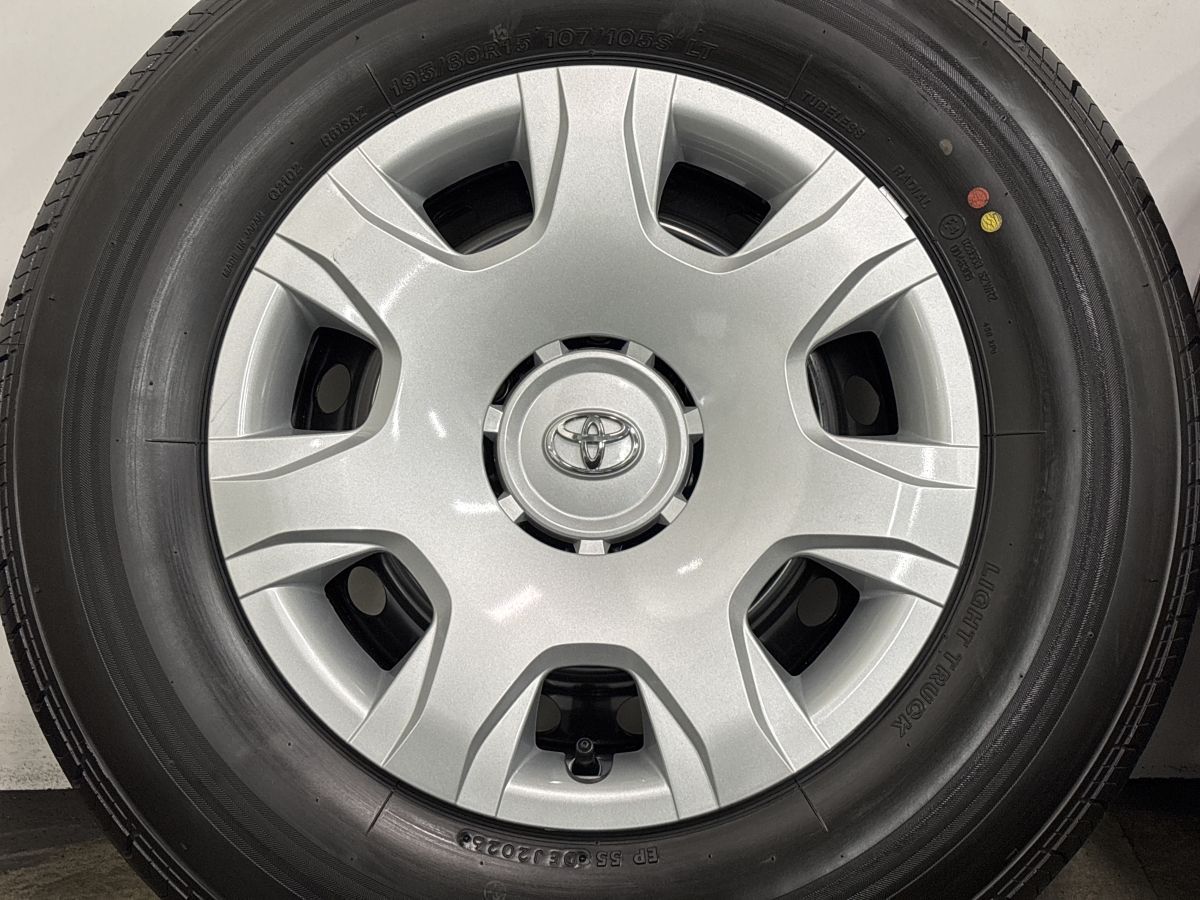 新車外し】トヨタ 200 ハイエース 純正 15in 6J +35 PCD139.7 