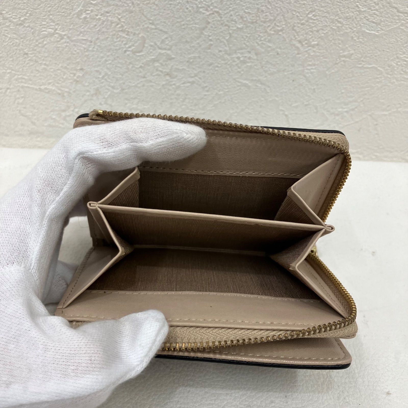 2931 良品 russet ラシット モノグラムプレートハーフウォレット