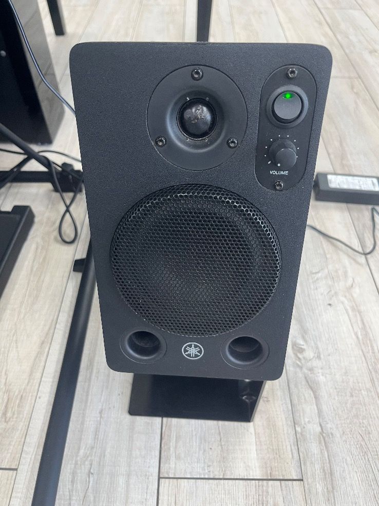 ★86114【電子ピアノ】YAMAHA　ELC02　2023年製 ☆86114【電子ピアノ】YAMAHA ELC02 2023年製 - メルカリ