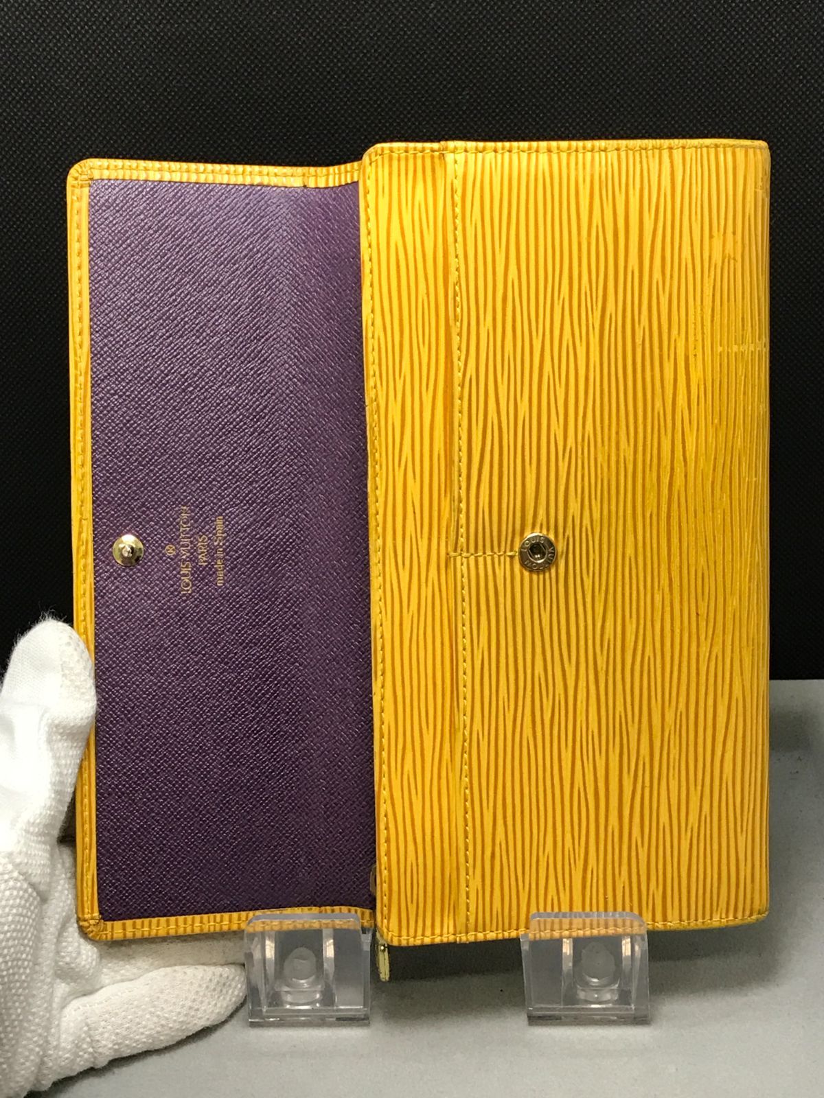 Louis Vuitton ルイヴィトン 長財布 エピ イエロー系 2347 - メルカリ