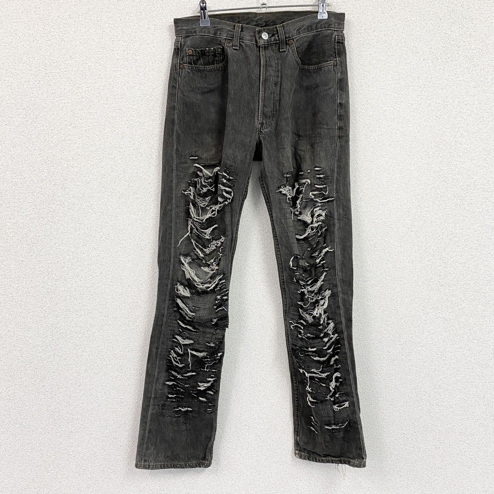 Levi's　リーバイス　ユーロリーバイス　501　ブラックデニムパンツ/ダメージジーンズ　インディゴ　黒　ブラック　W32サイズ　古着