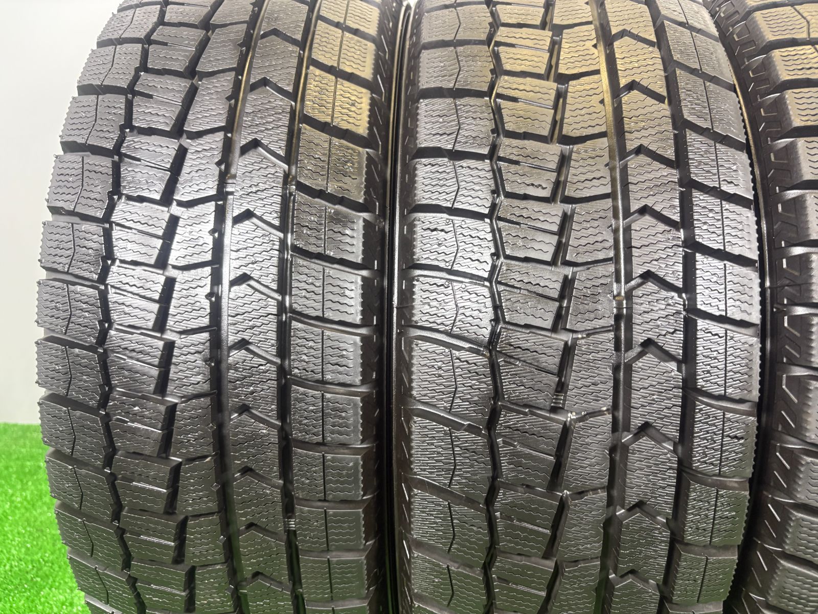 送料無料☆195/65R15 ダンロップ WM02 2024年製 4本 冬 タイヤ