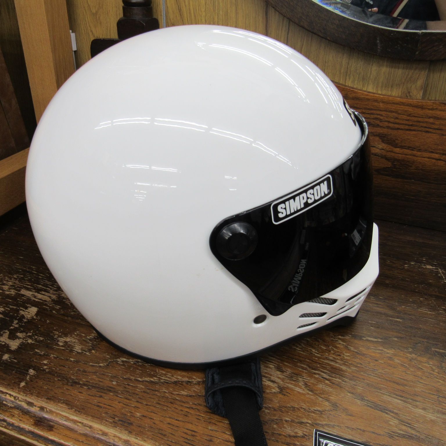 中古美品 SIMPSON HELMETS ヘルメット MODEL30 57㎝ ホワイト 