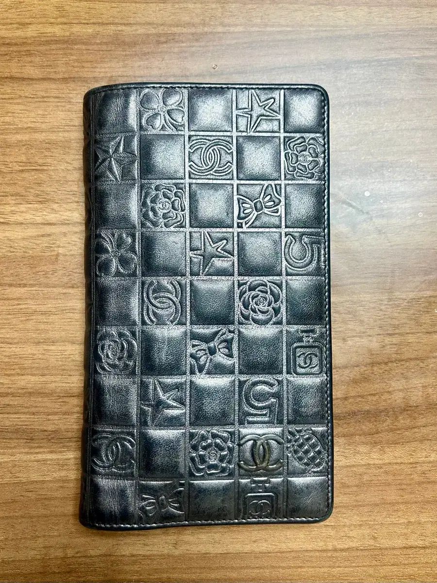シャネル キルティング長財布 メタルブラック - メルカリ