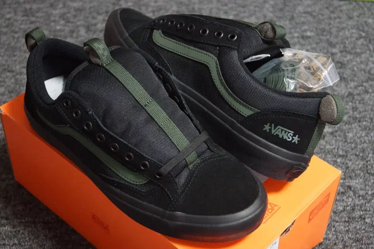 (285) VANS × ATIBAS KATE OLD SKOOL 36 +