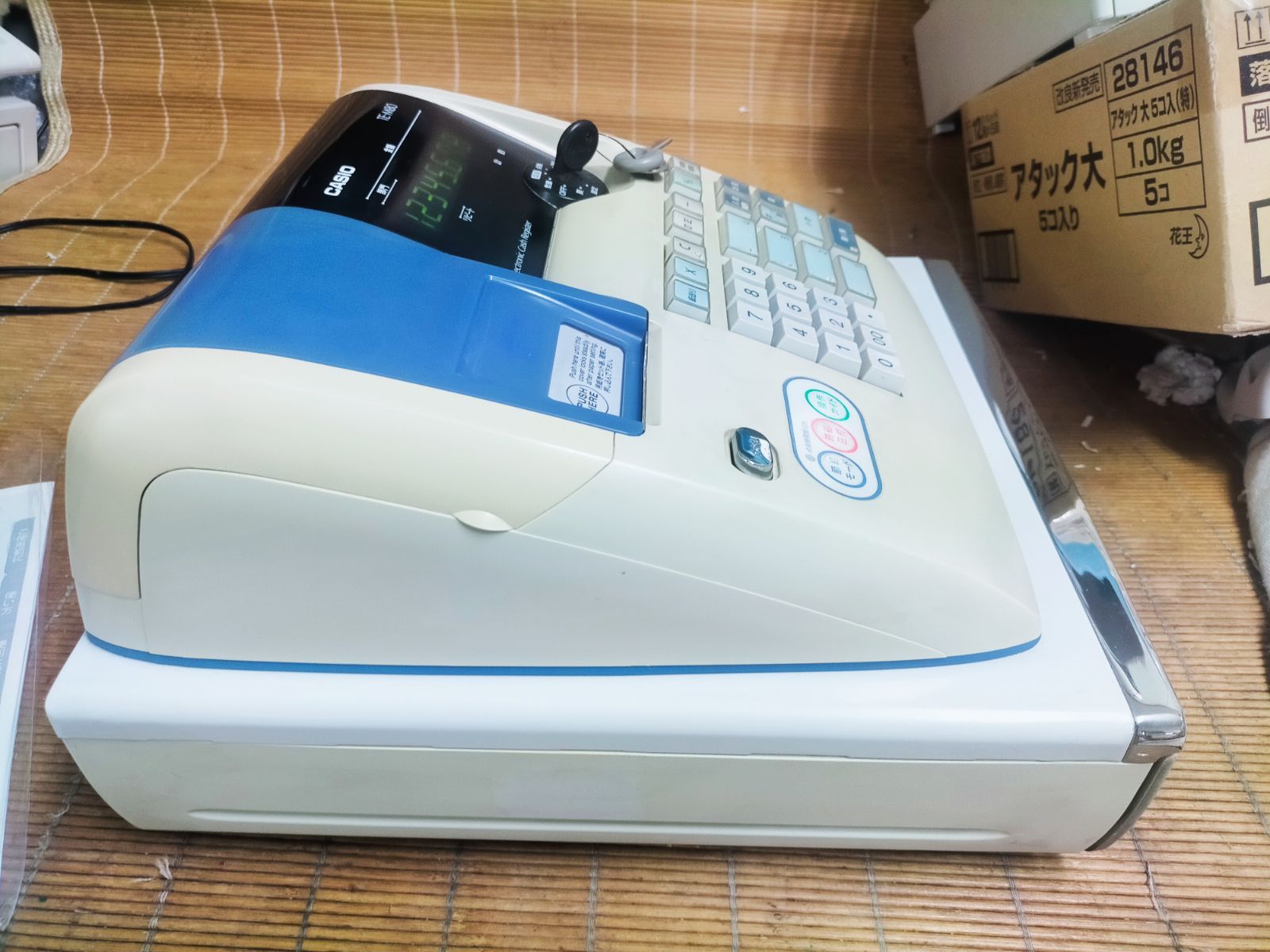 カシオレジスター TE-M80 中古品 人気機種感熱紙 送料無料 101033