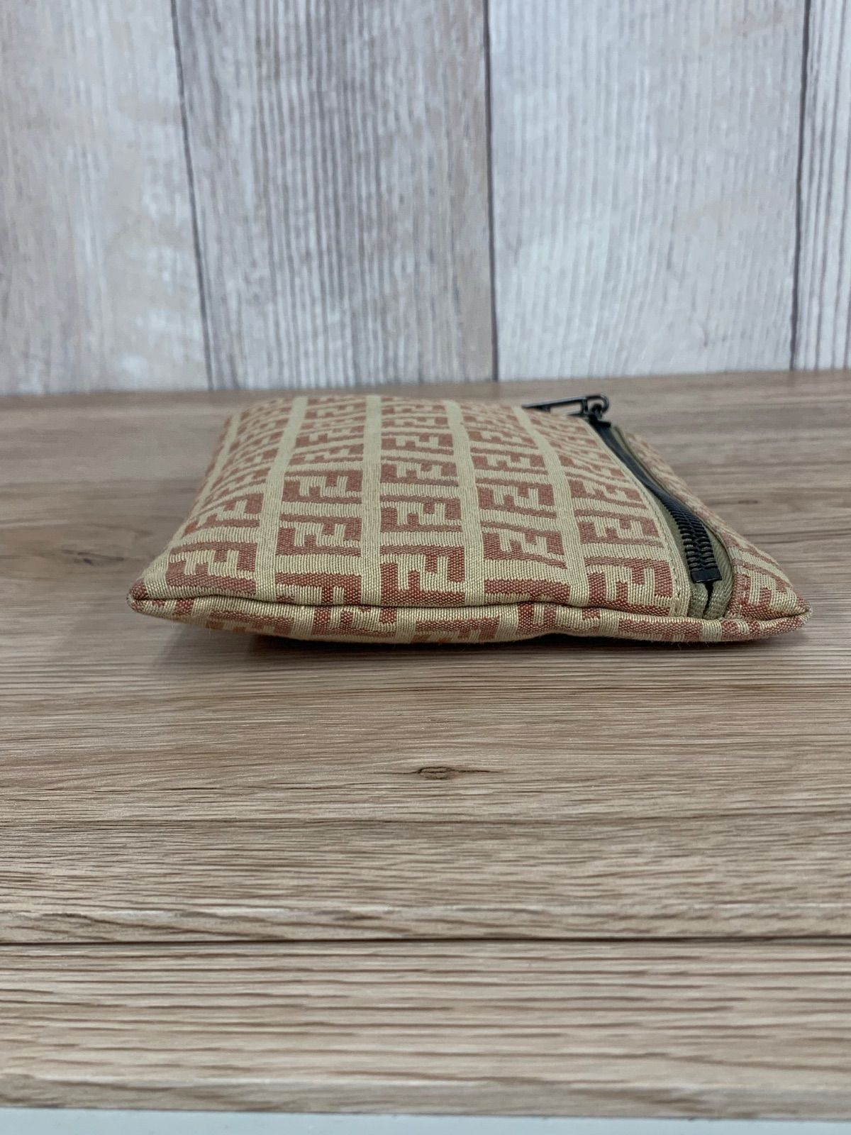 FENDI フェンディ ズッキーノ ポーチ FF柄 7N0012 平塚店 衣料品 B-3