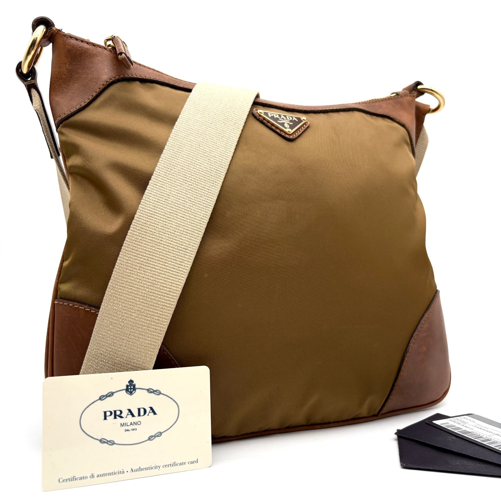 プラダ PRADA ショルダーバッグ クロスボディ ポシェット 三角ロゴ プレート 白タグ 斜め掛け ナイロン レザー 本革 ブラウン 茶 ユニセックス ボーナス 夏休み 帰省 お盆 敬老の日 サマーギフト シルバーウィーク ご褒美