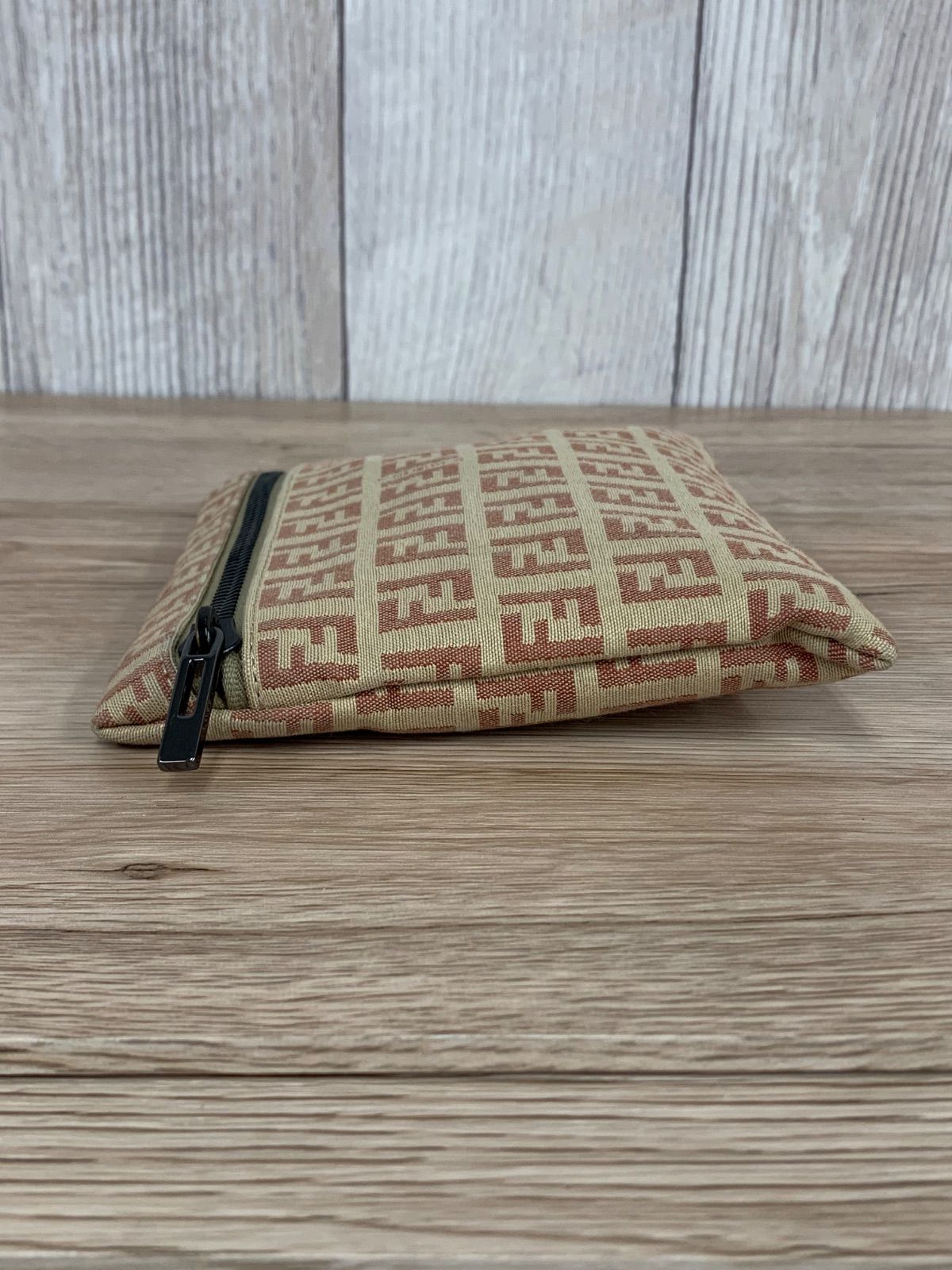 古いFENDIのポーチ【激カワ】 FENDI フェンディ ズッキーノ ポーチ FF柄 7N0012 平塚店 衣料品 B-3