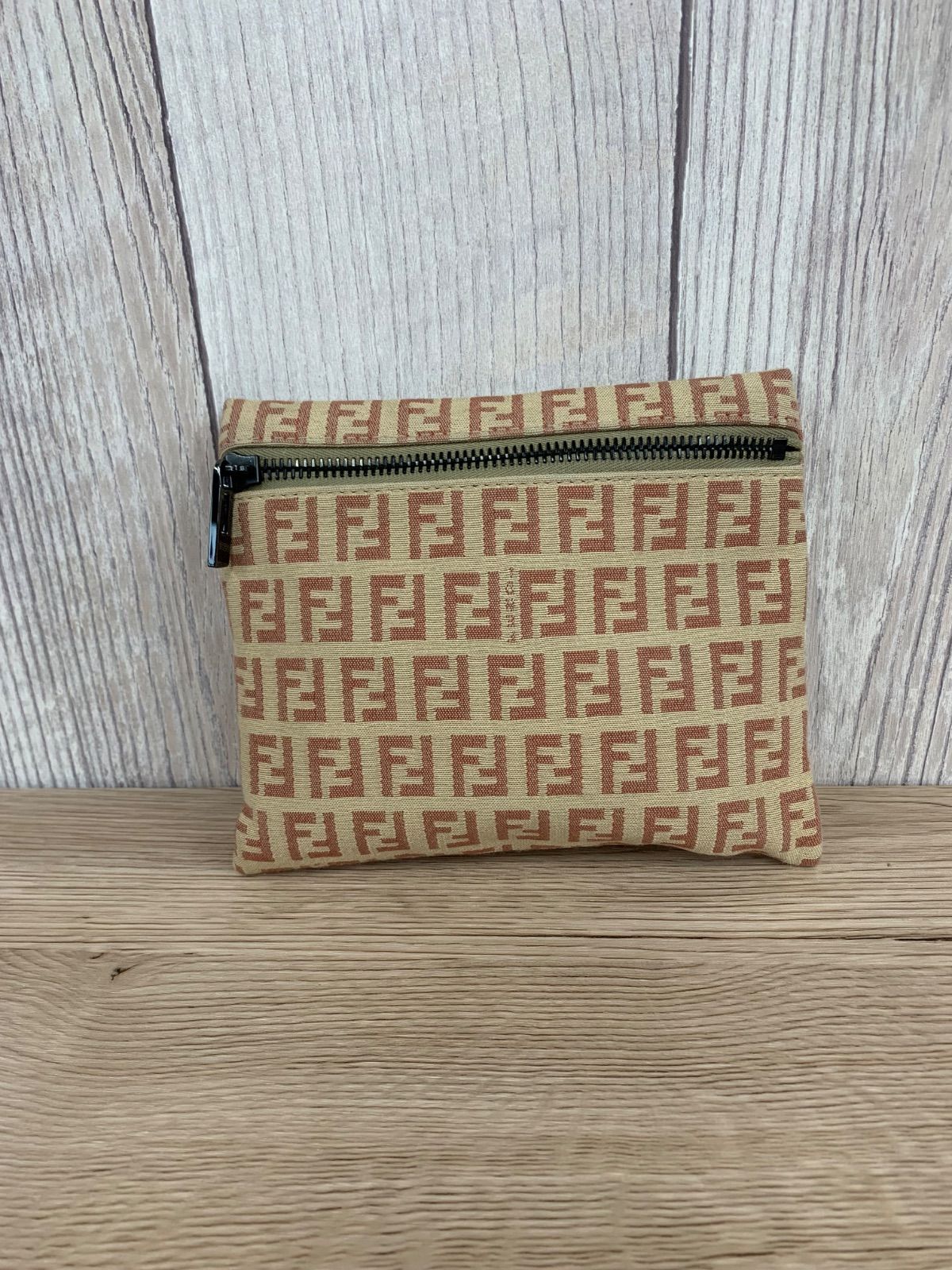 FENDI フェンディ ズッキーノ ポーチ FF柄 7N0012 平塚店 衣料品 B-3