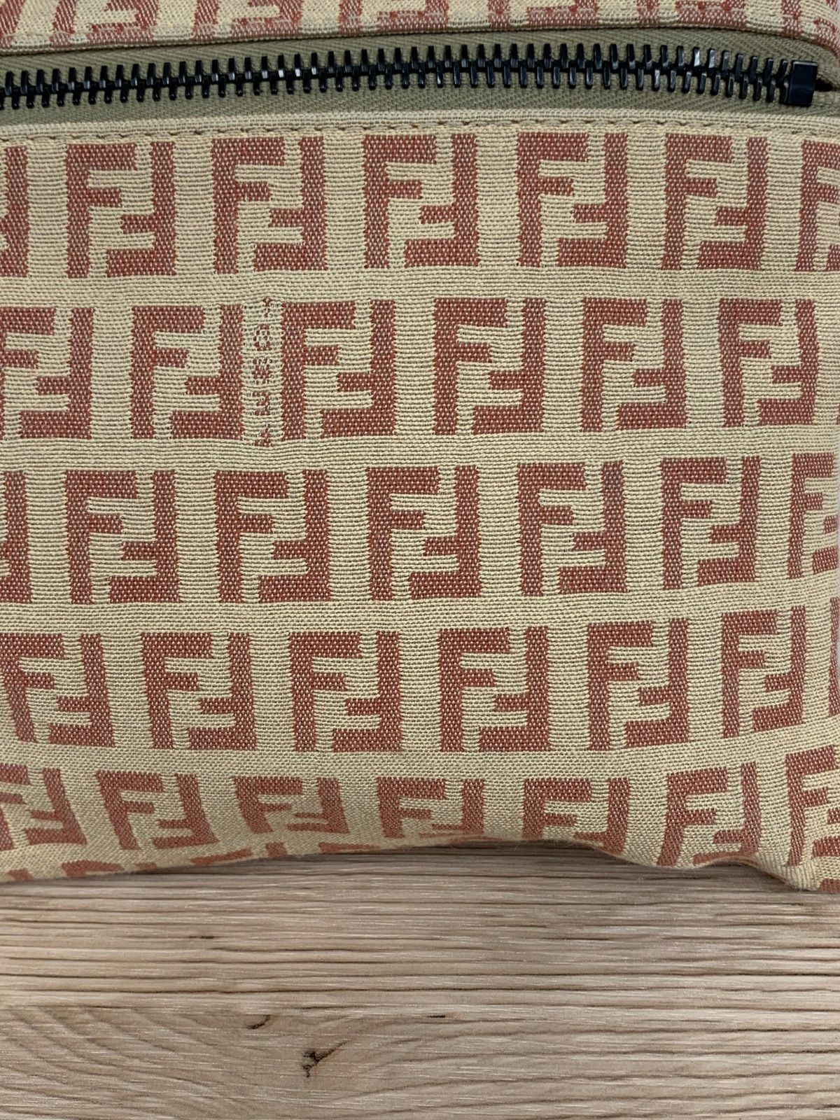 FENDI フェンディ ズッキーノ ポーチ FF柄 7N0012 平塚店 衣料品 B-3