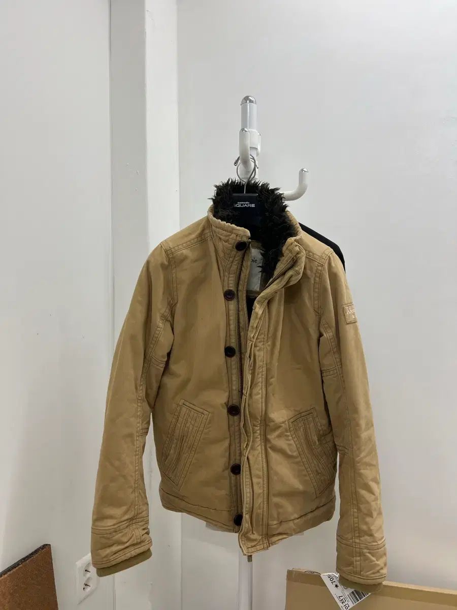 アバクロンビー ウルフ ジョー ジャケット