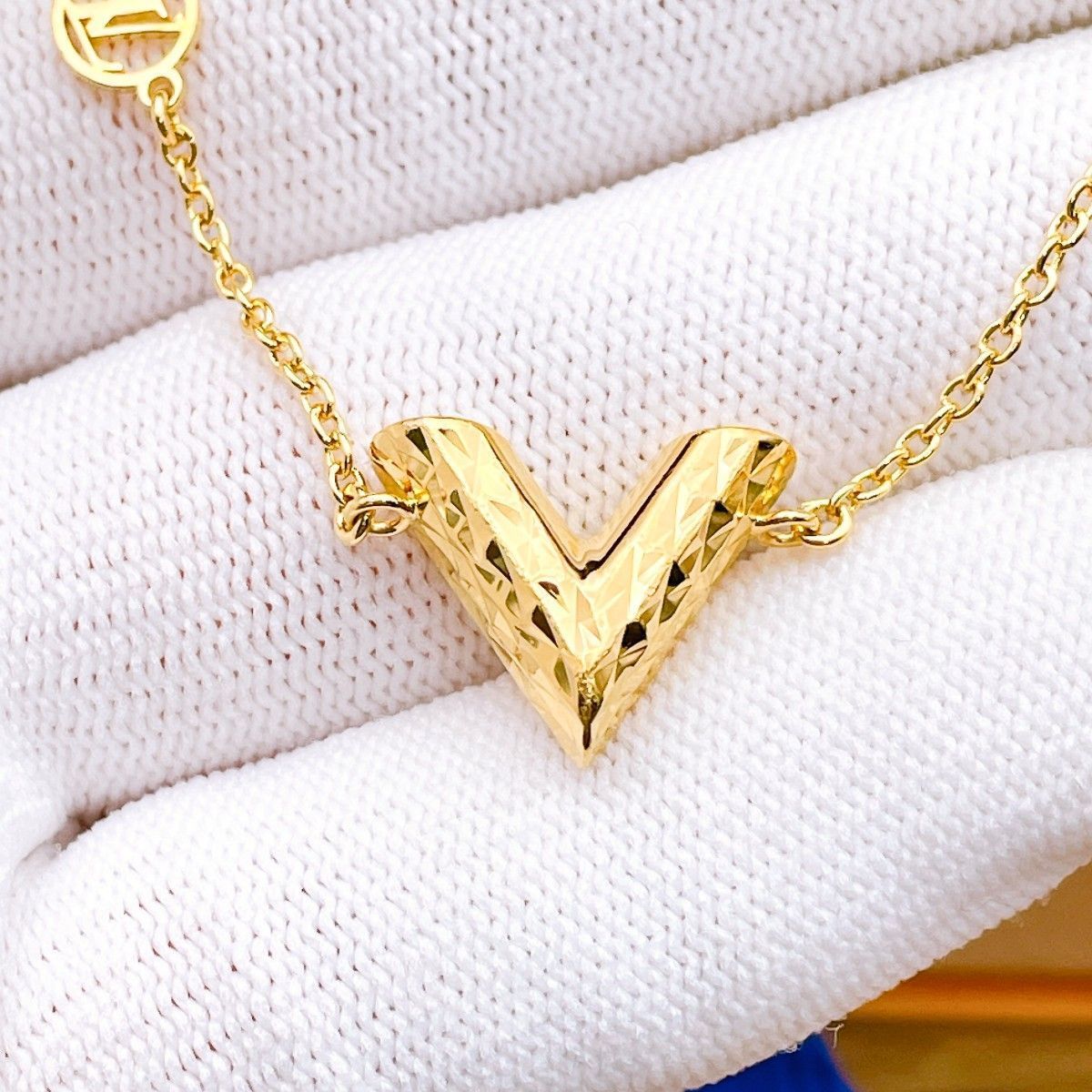 ◇ルイヴィトン◇新品仕上済 希少 LOUIS VUITTON M64269 エセンシャルV