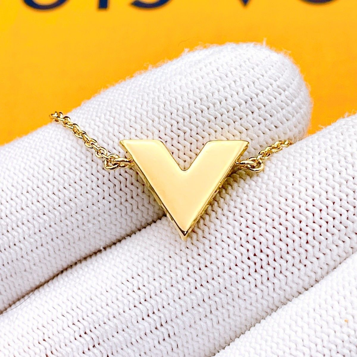 ◇ルイヴィトン◇新品仕上済 希少 LOUIS VUITTON M64269 エセンシャルV