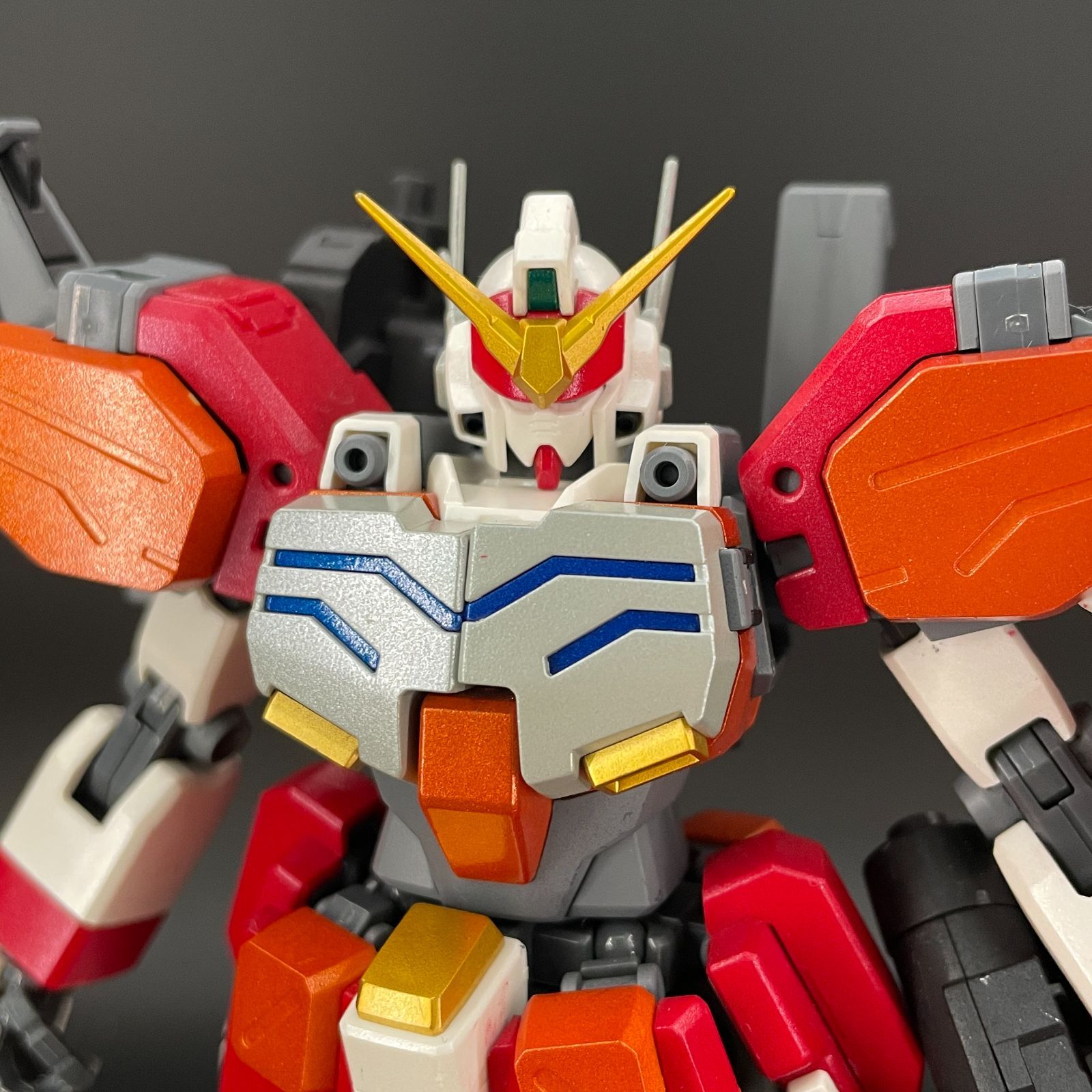 ガンプラ【ジャンク品/塗装、汚れ、キズ】 MG 1/100 ガンダム