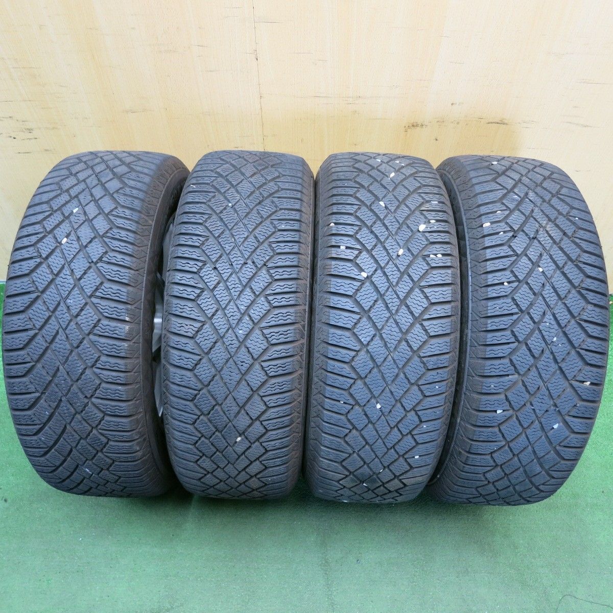 バリ溝！キレイ！9.5分以上◎ベンツ 等 EuroForsch 205/60R16