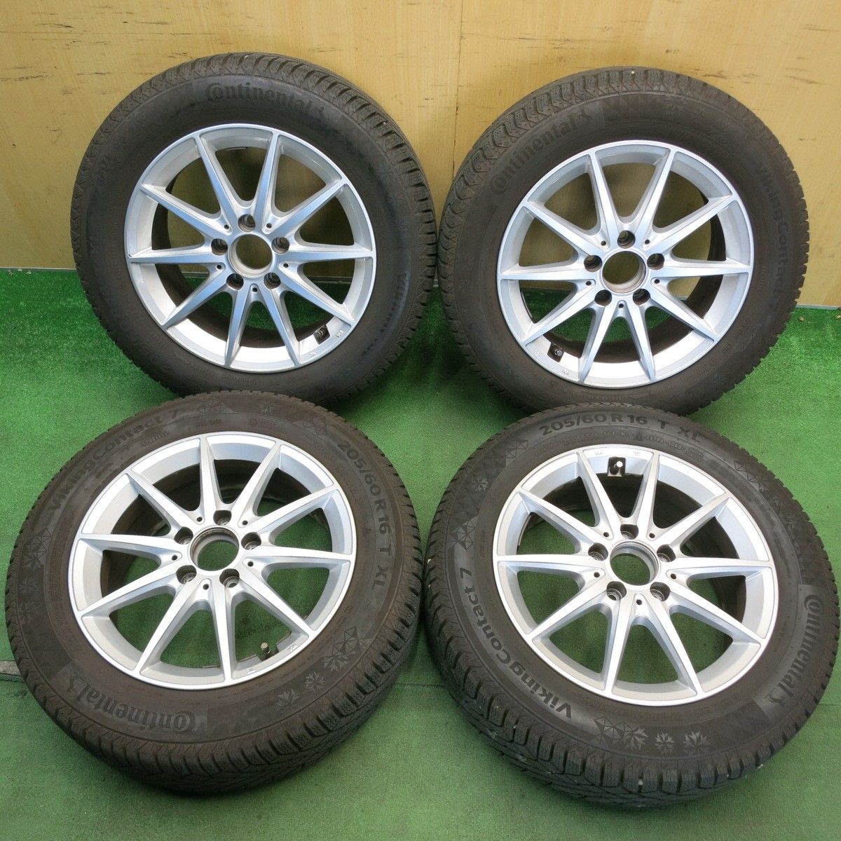 バリ溝！キレイ！9.5分以上◎ベンツ 等 EuroForsch 205/60R16