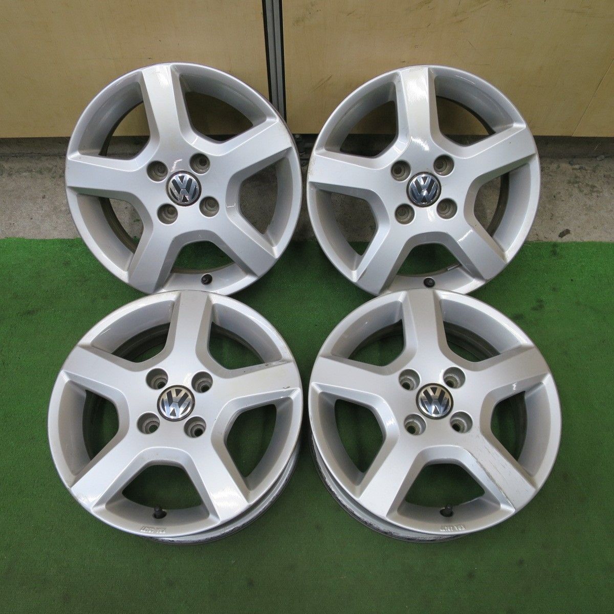 [送料無料] 4本価格★ワーゲン up! 純正 ホイール 14インチ アップ 14×5J PCD100/4H★6061602NGホ 26,100円