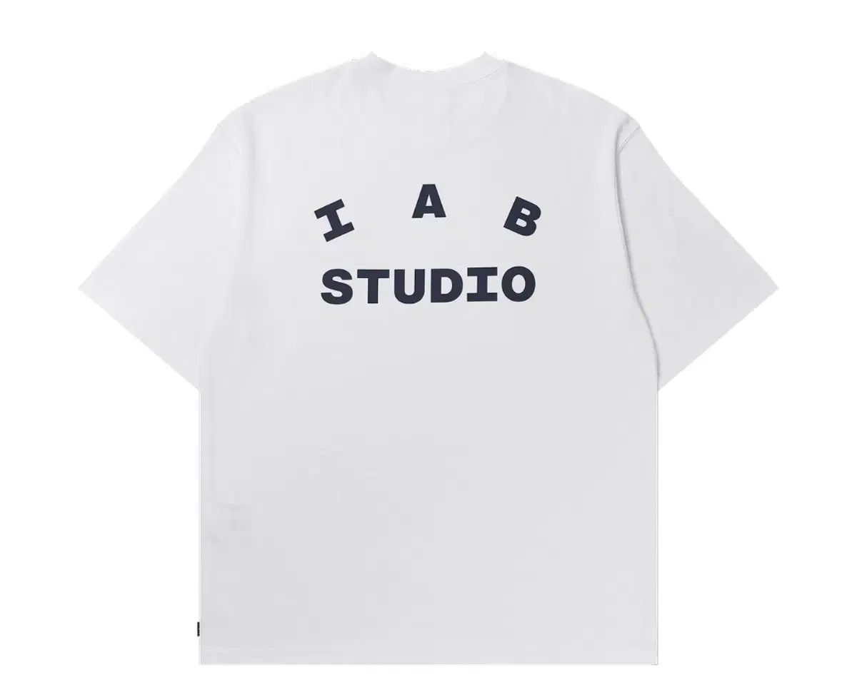 M IAB Studio アイエプスタジオ Tシャツ 半袖 ネイビー 白