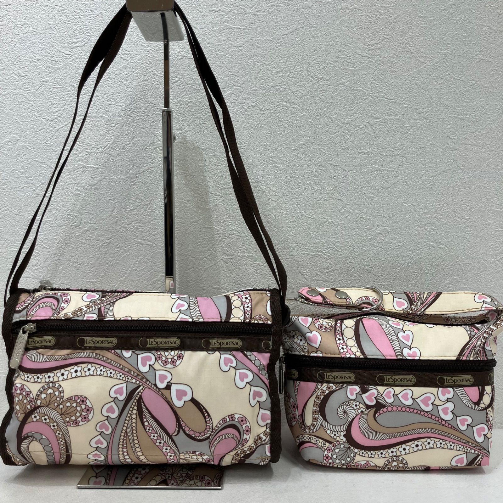 5564 LeSportsac レスポートサック ショルダーバッグ ポーチ 