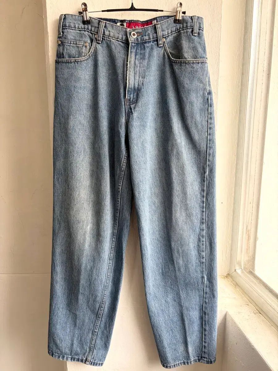 90s Levis Silvertab