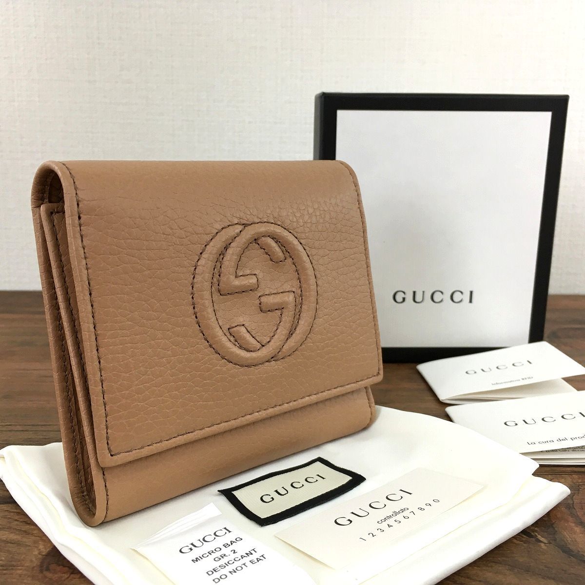 未使用品 GUCCI 598207 ソーホー ベージュ 三つ折り財布 箱付き 318
