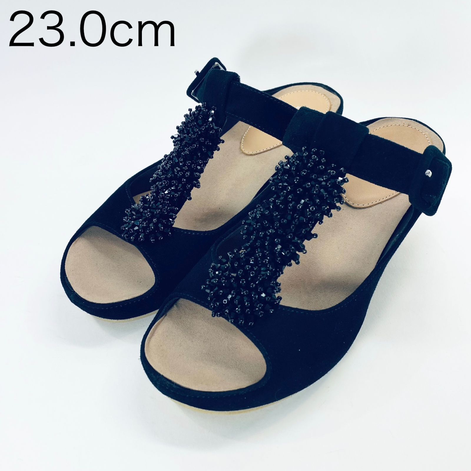 【新品 訳あり】　【クッション入り】ディッシー ビジュー付きＴストラップサンダル Sサイズ　黒