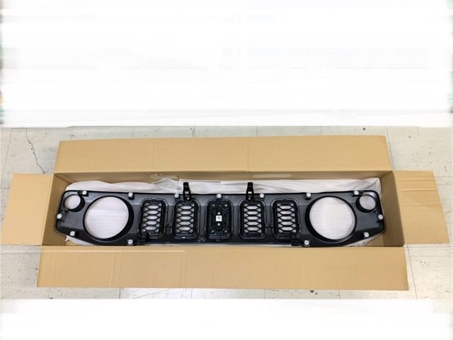 新車外し】ジムニーノマド 純正グリル M80626-14 - メルカリ