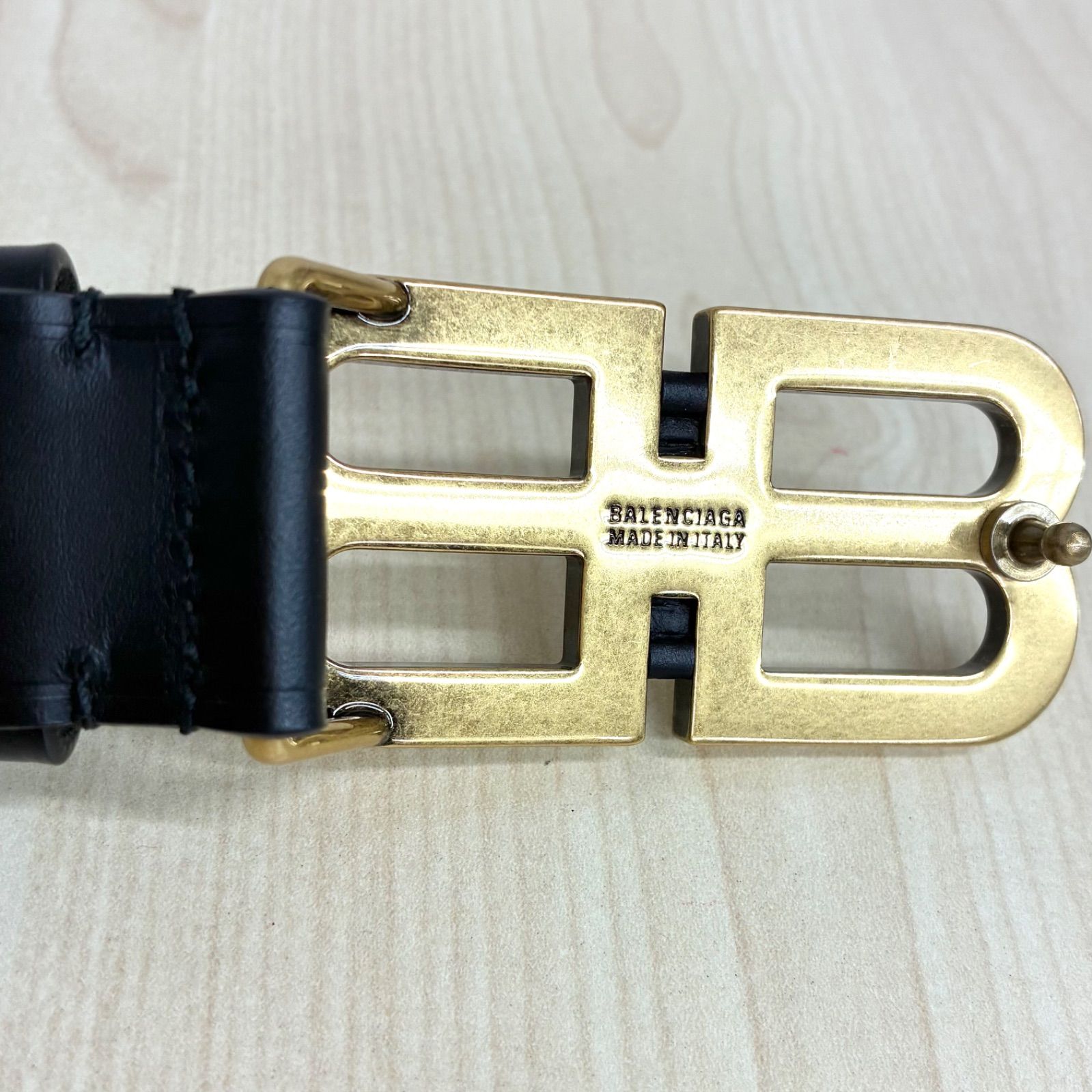 バレンシアガ BALENCIAGA】ほぼ新品！2023年購入品！BB Hourglass