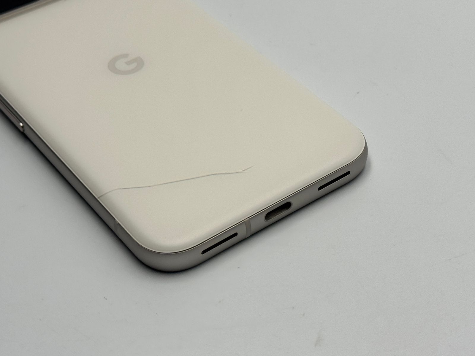 中古D】Google Pixel 8a 128GB Porcelain SIMフリー 白ロム - メルカリ