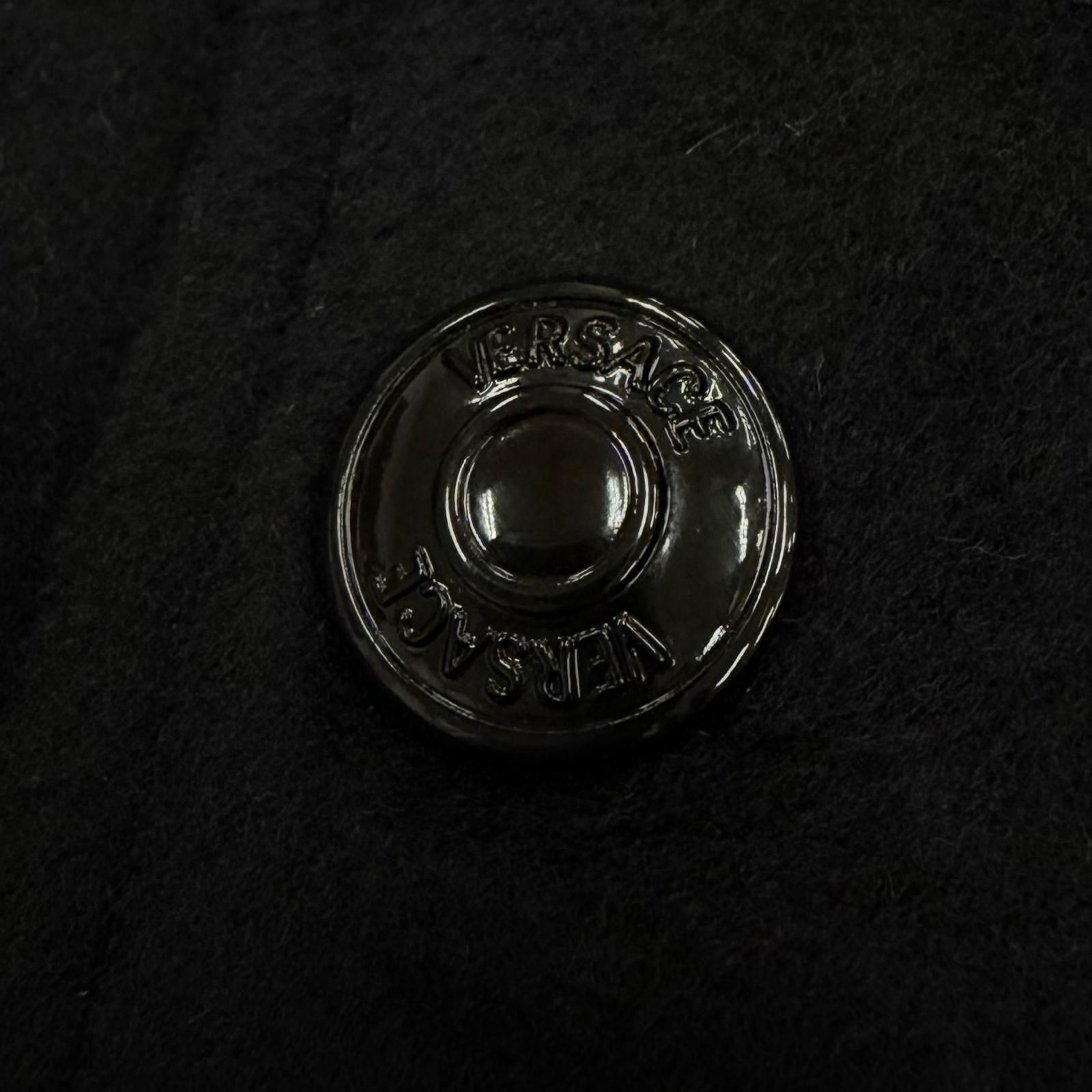 極美品▽VERSACE ヴェルサーチ 2023年製 1014374 ロゴ刺繍 中綿入
