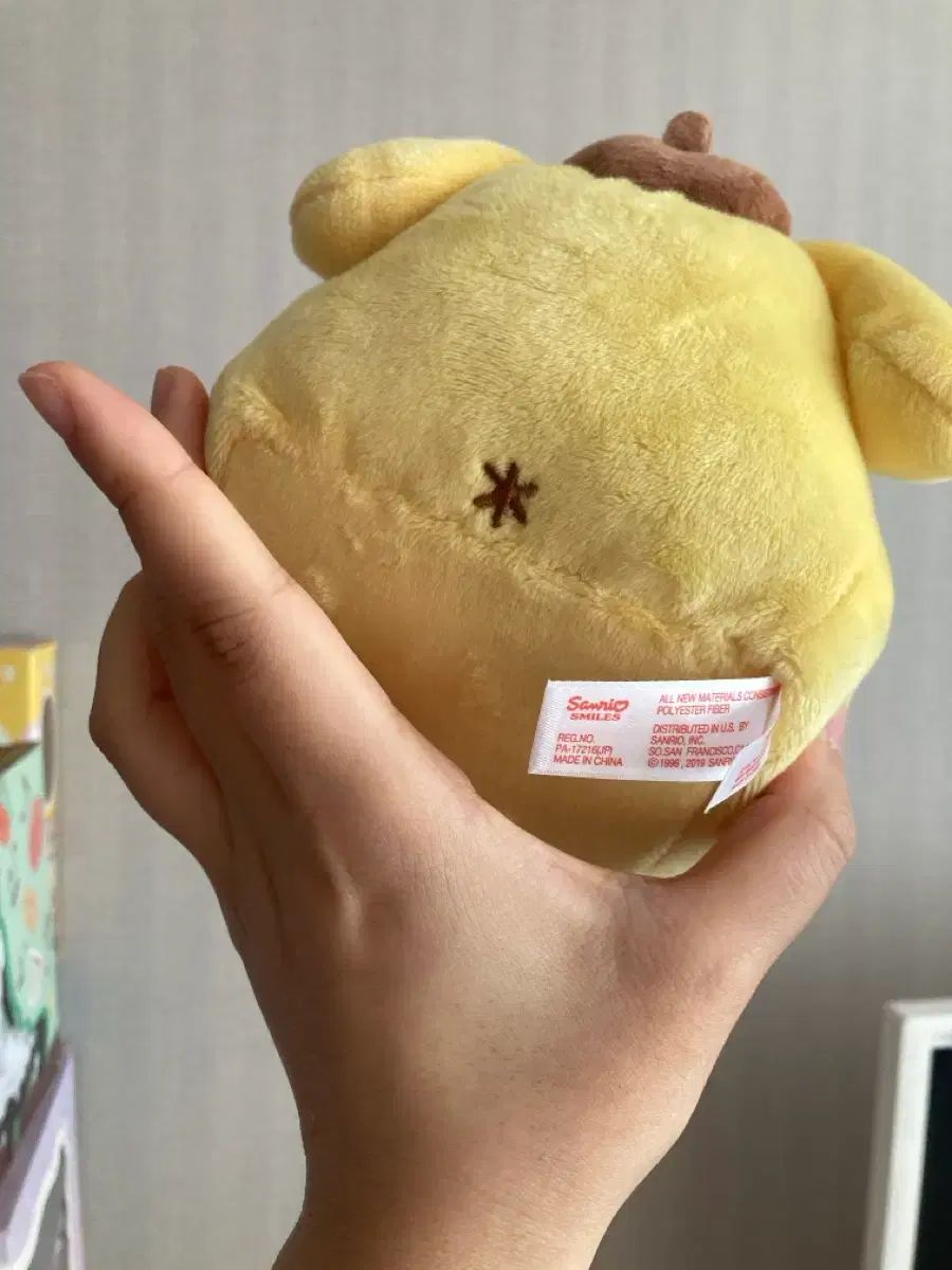 ポムポムプリン ソファ ぬいぐるみ - メルカリ