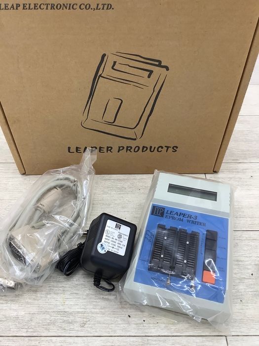 T9 美品 LEAP ELECTRONIC ハンディROMライター LEAPER-3