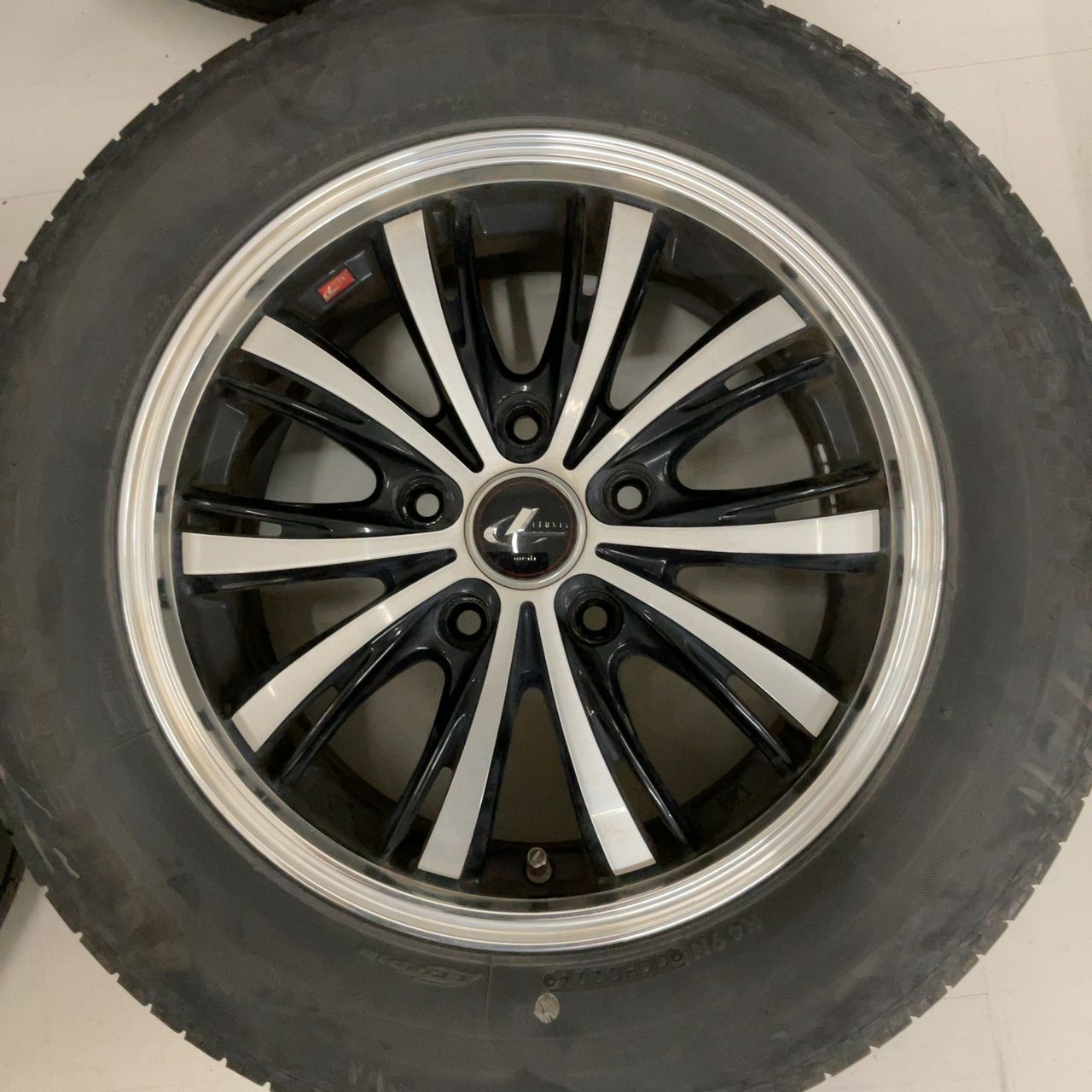 15インチ 4H タイヤホイールセット 195/65R15 - メルカリ