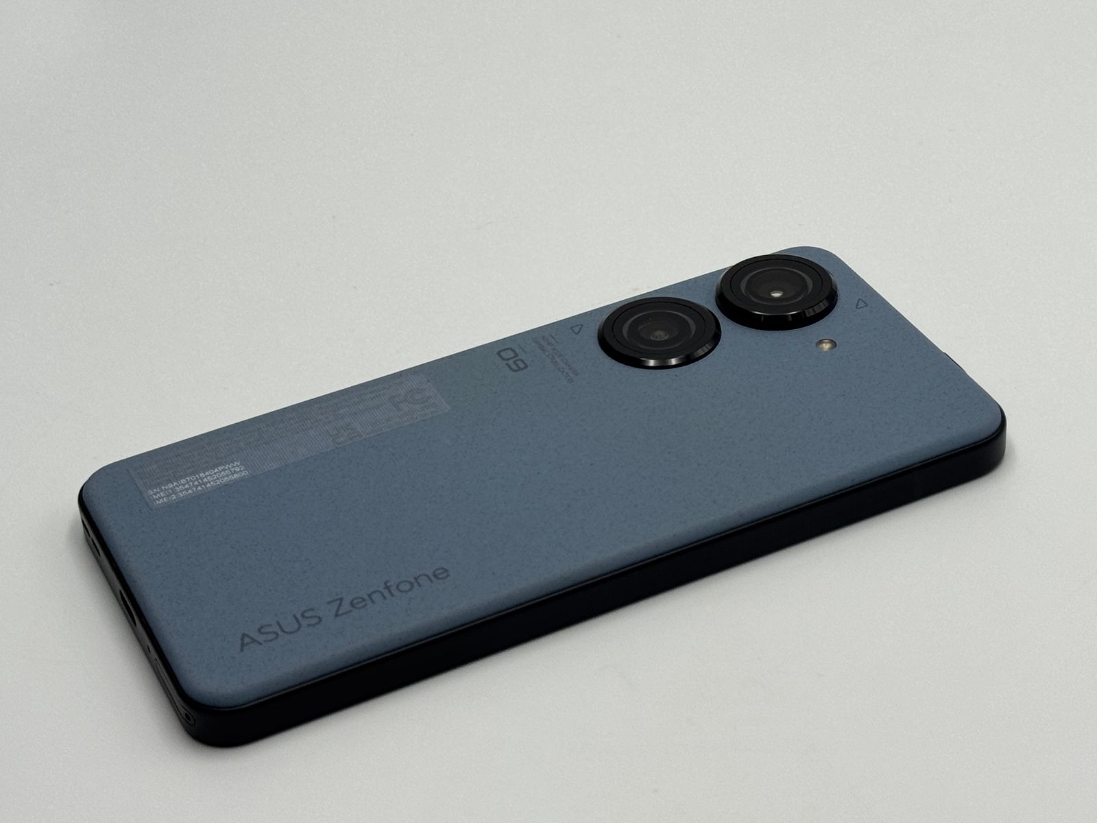 箱付き中古A】Zenfone 9 128GB スターリーブルー SIMフリー 白ロム