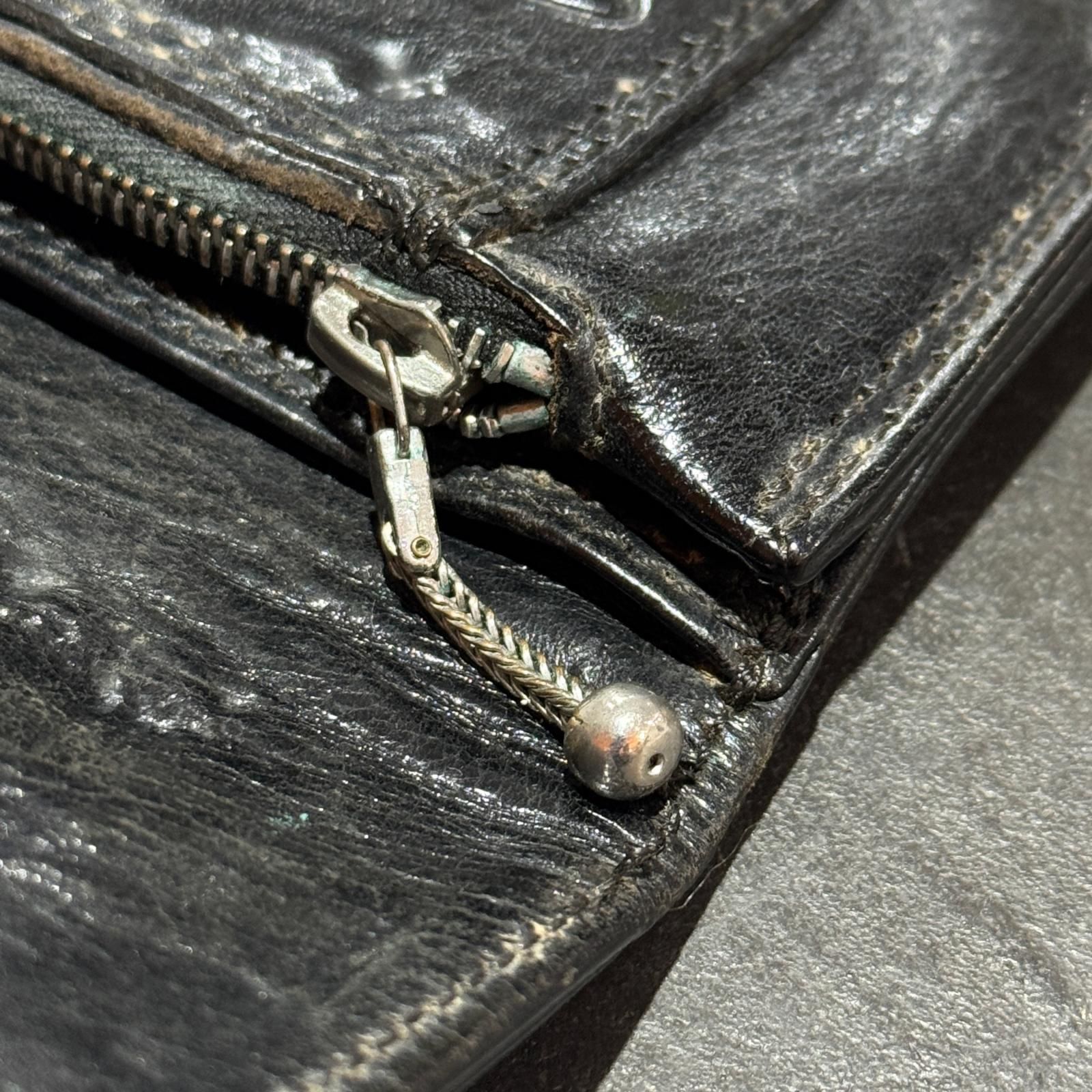 クロムハーツ 1ジップ 1zip ハートモチーフ 美品 CHROME HEARTS 1 ZIP HEART 1ジップ ハートボタン レザーウォレット