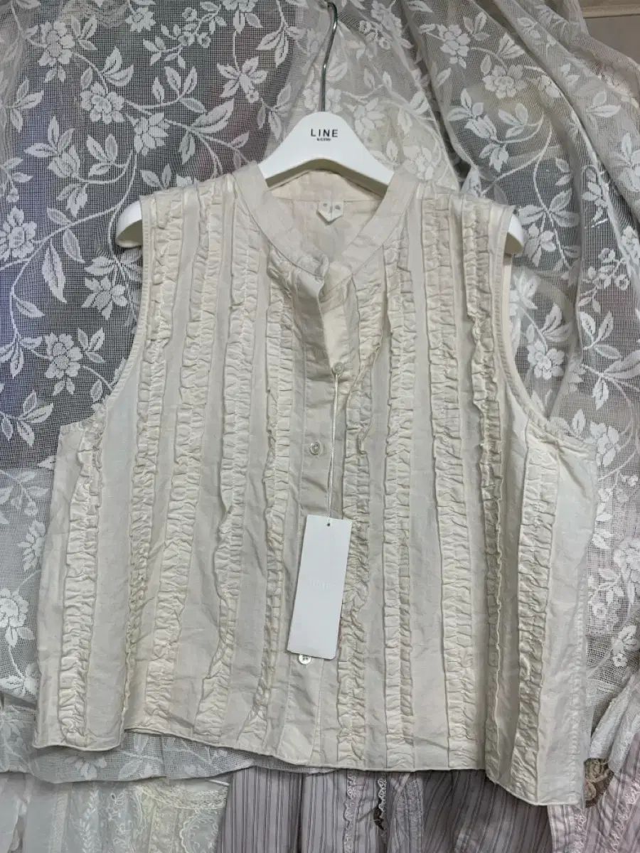 ARKET ノースリーブ ブラウス 新品 アーケット ノースリーブ