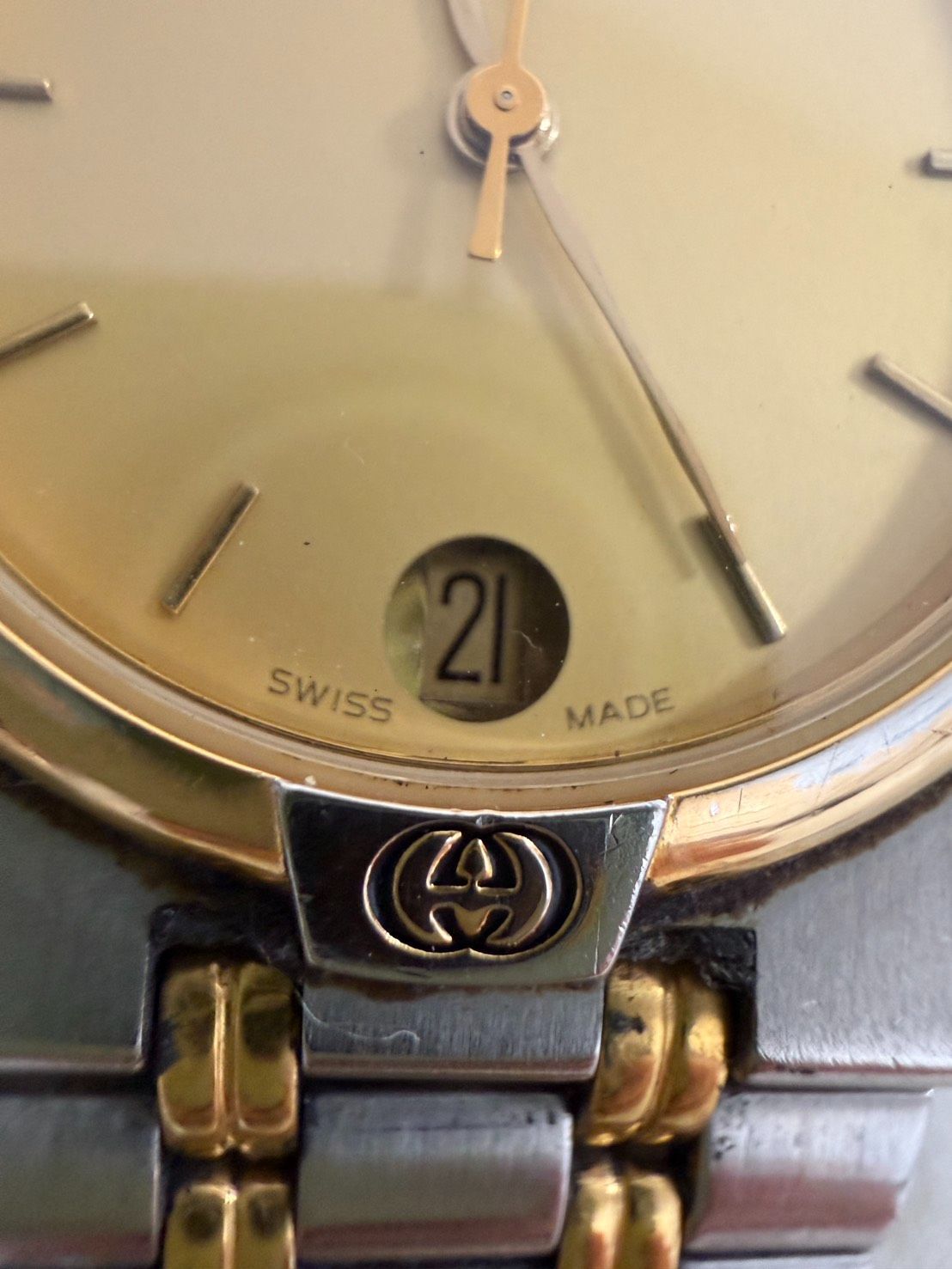 中古正規品 GUCCI 時計 9000M デイト メンズ コンビ電池切れ 動作