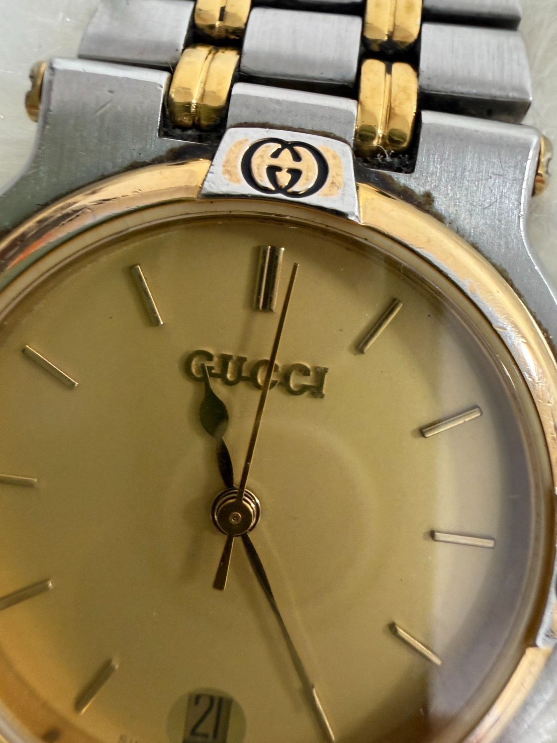 中古正規品 GUCCI 時計 9000M デイト メンズ コンビ電池切れ 動作